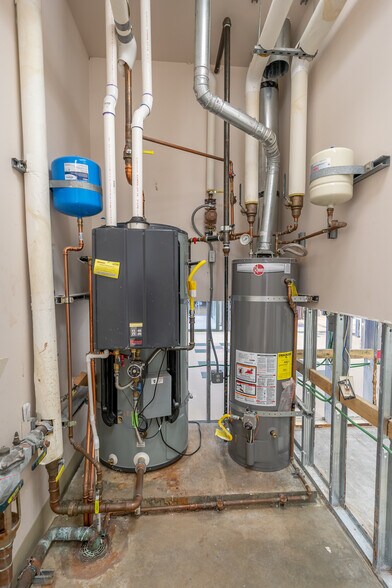 More Photos Of 2012 Industrial Pky, Aberdeen Medical For Sale