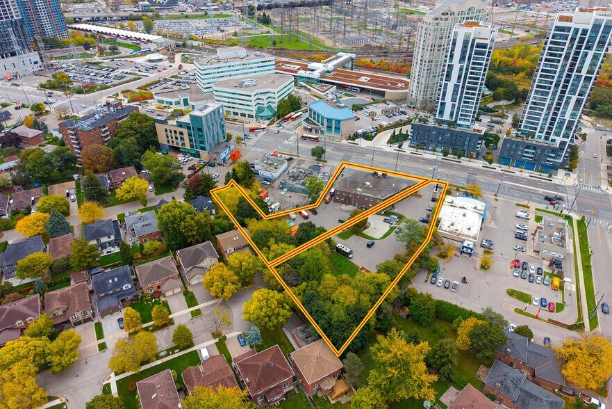 More Photos Of 5312 Dundas St W, Toronto Office For Sale