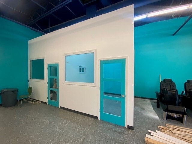 More Photos Of 11175 N Commerce Dr, Champlin Unknown For Lease