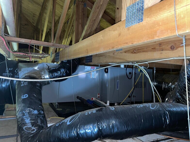 More Photos Of 52 Nestle Dr, Fulton Lodge Meeting Hall For Sale