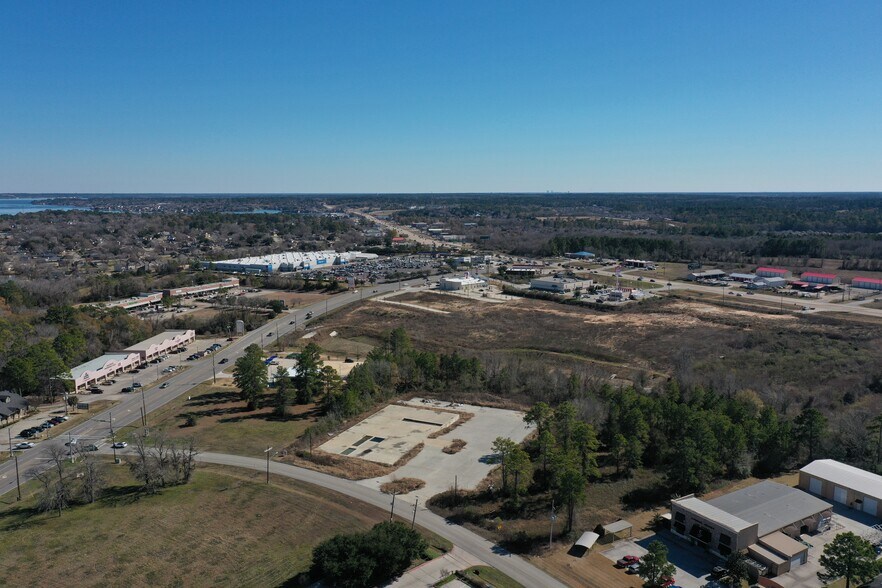 More Photos Of 18905 Freeport Dr, Montgomery Land For Sale