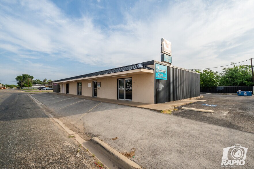 More Photos Of 72 Hassell St, San Angelo Specialty For Sale