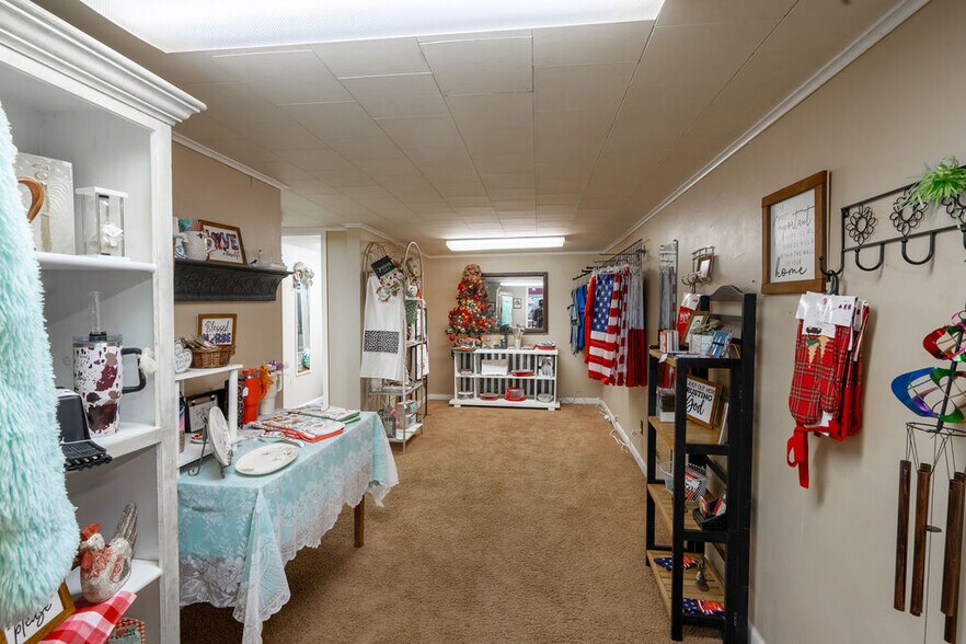 More Photos Of 106 W Columbia St, San Augustine Storefront Retail Office For Sale
