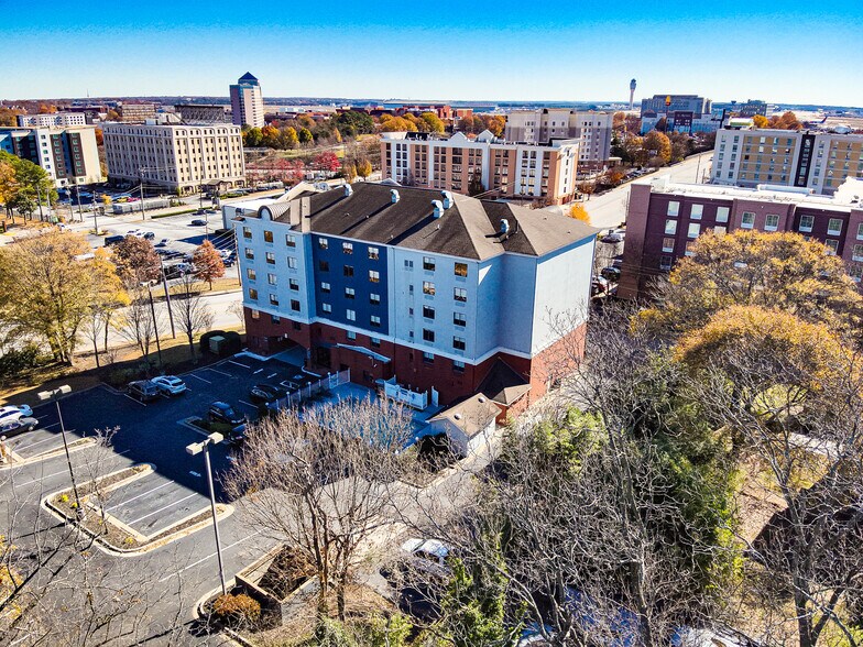 More Photos Of 1255 Walker Ave, East Point Hotel For Sale
