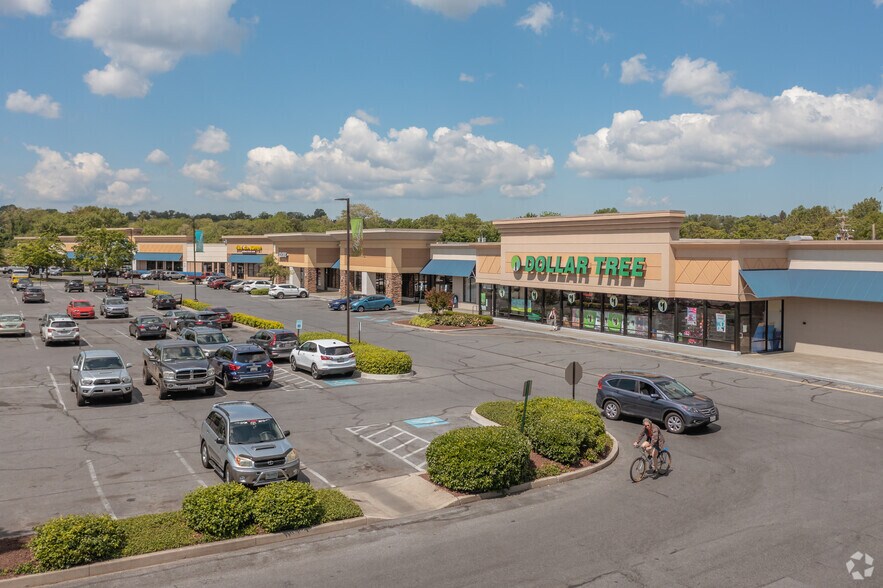 Primary Photo Of 401-425 S Jefferson St, Frederick Unknown For Lease