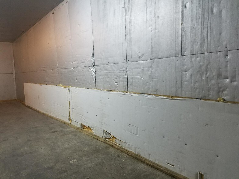 More Photos Of 7724 NW 73rd Ct, Miami Warehouse For Lease