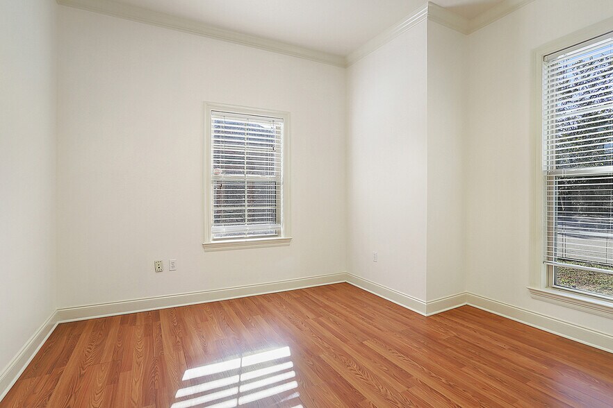 More Photos Of 10620 Timberlake Ave, Baton Rouge Medical For Lease