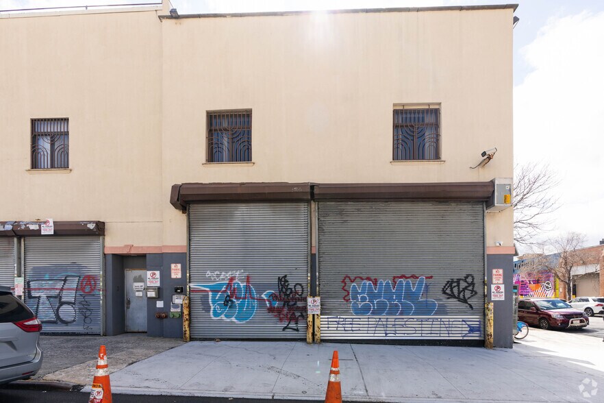 More Photos Of 214-216 44th St, Brooklyn Industrial For Sale