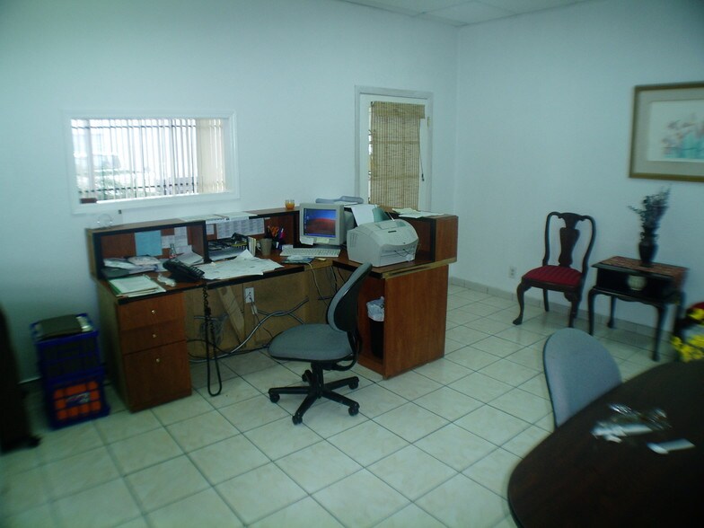 More Photos Of 3100 NW 72nd Ave, Miami Warehouse For Lease