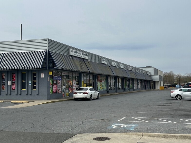 More Photos Of 7848-7868 Richmond Hwy, Alexandria Freestanding For Sale