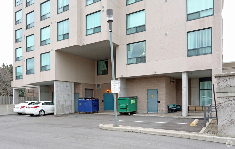 More Photos Of 386 E Sheppard Ave, Toronto Apartments For Lease
