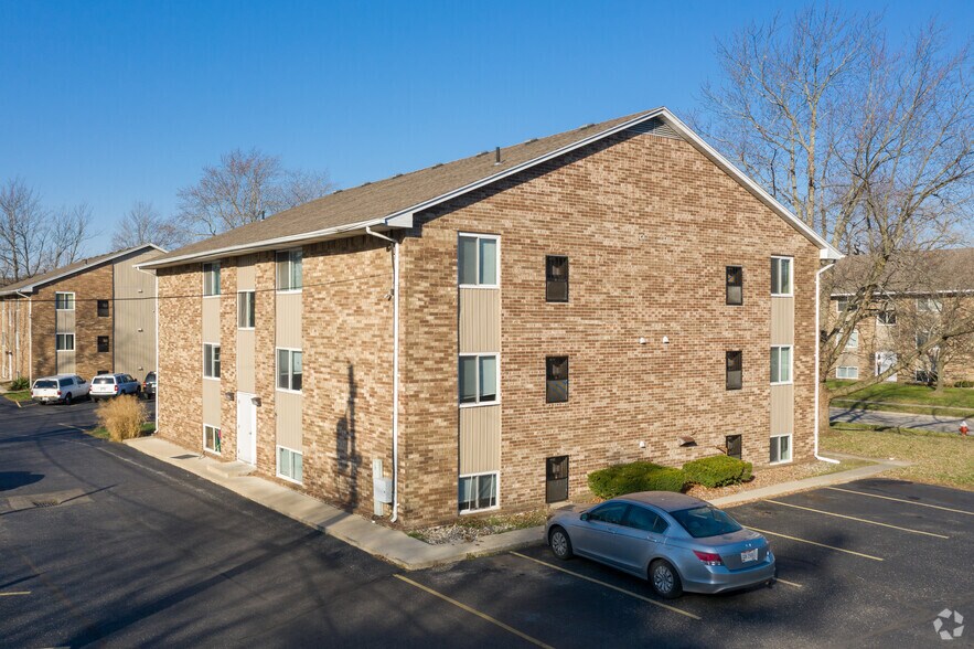 More Photos Of 2822-2846 Eldora Dr, Toledo Apartments For Sale