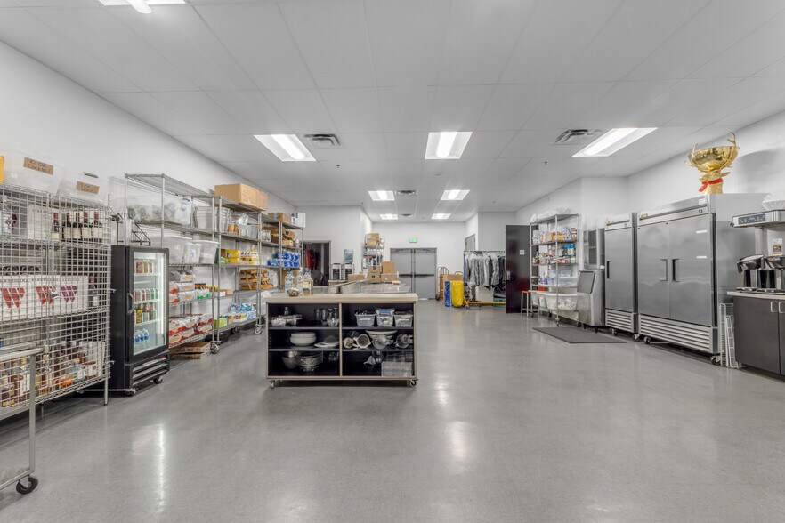 More Photos Of 245 E Jackson St, Phoenix Freestanding For Sale