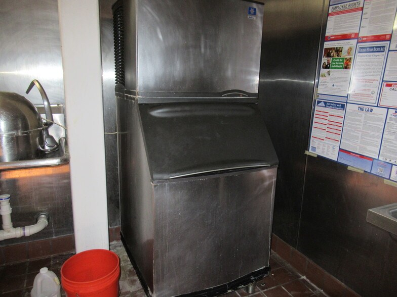 More Photos Of 11139 Marsh Rd, Bealeton Restaurant For Sale