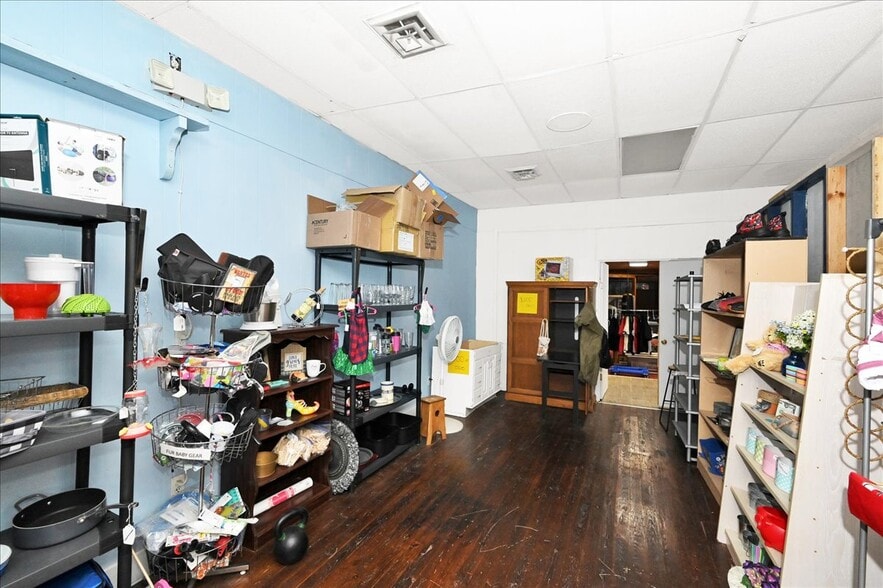 More Photos Of 205 2nd Ave E, Oneonta General Retail For Sale