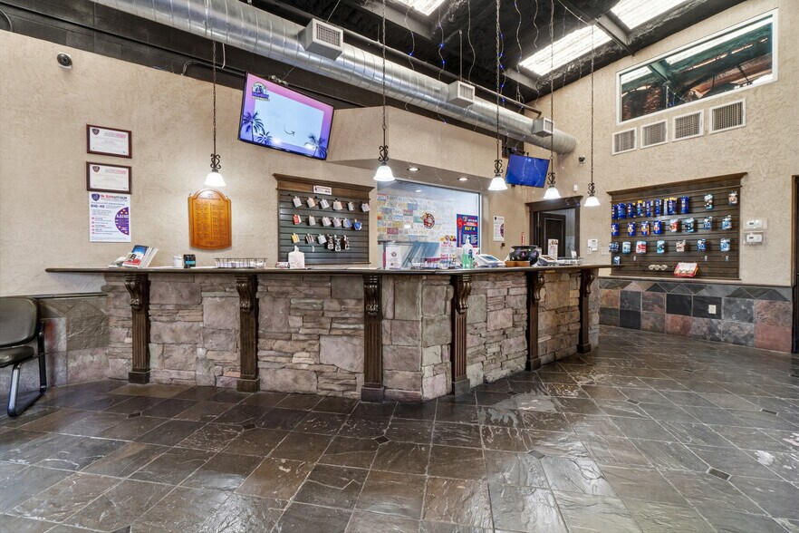 More Photos Of 3211 Fm-1960 Rd, Houston Carwash For Sale