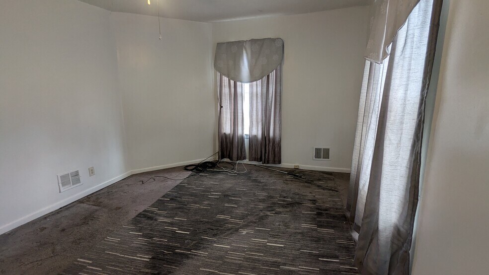 More Photos Of 315 Lowell St, Pittsburgh Apartments For Sale