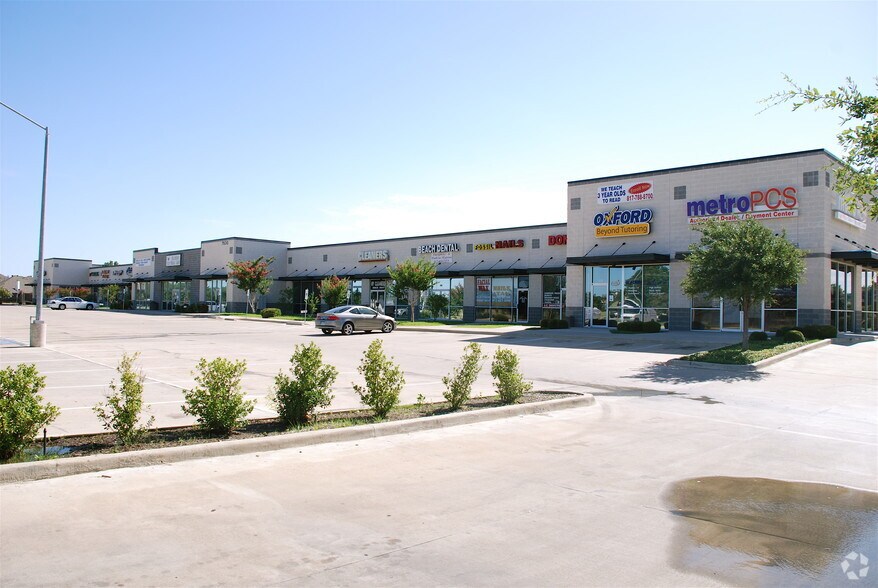 More Photos Of 7630 N Beach St, Fort Worth Unknown For Lease