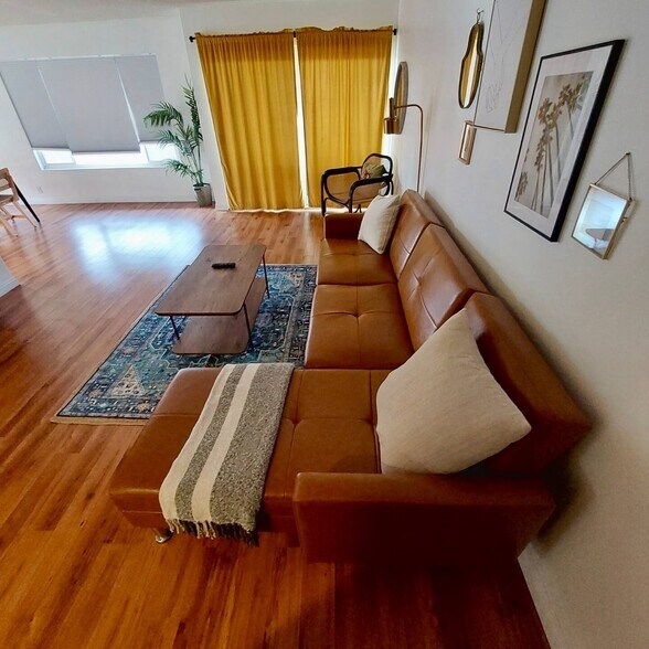 More Photos Of 332 Culver Blvd, Playa Del Rey Apartments For Sale