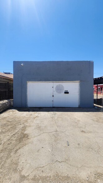 Primary Photo Of 1308 E San Antonio Ave, El Paso General Retail For Sale