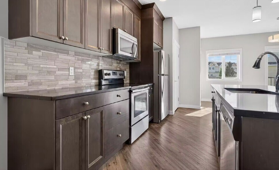More Photos Of 6 Noble Close, St. Albert Apartments For Sale