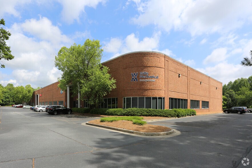 Primary Photo Of 1850 Beaver Ridge Cir, Norcross Distribution For Lease