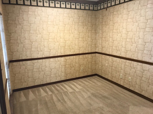 More Photos Of 7840 Pine Forest Rd, Pensacola Office For Sale