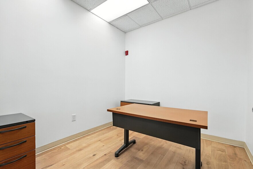 More Photos Of 1100 W Campbell Rd, Richardson Office For Lease