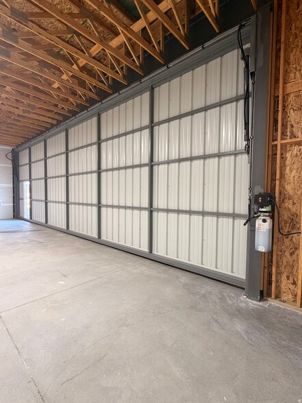 More Photos Of 1403 W 4490 S, Hurricane Airplane Hangar For Sale