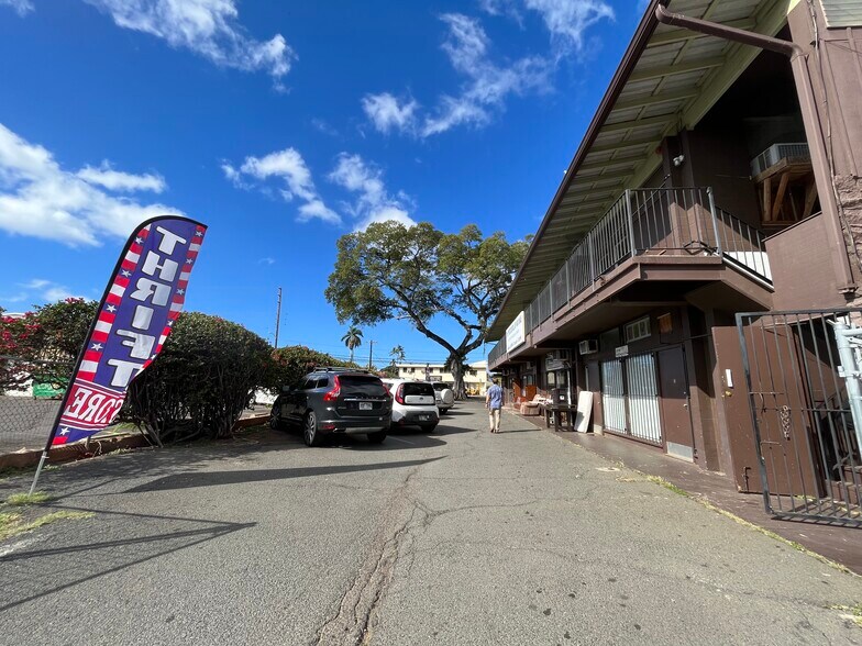 More Photos Of 85-794 Farrington Hwy, Waianae Freestanding For Sale