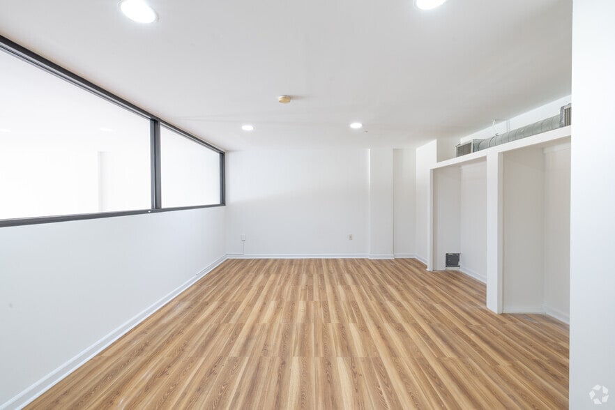 More Photos Of 92 Main St, Yonkers Apartments For Lease