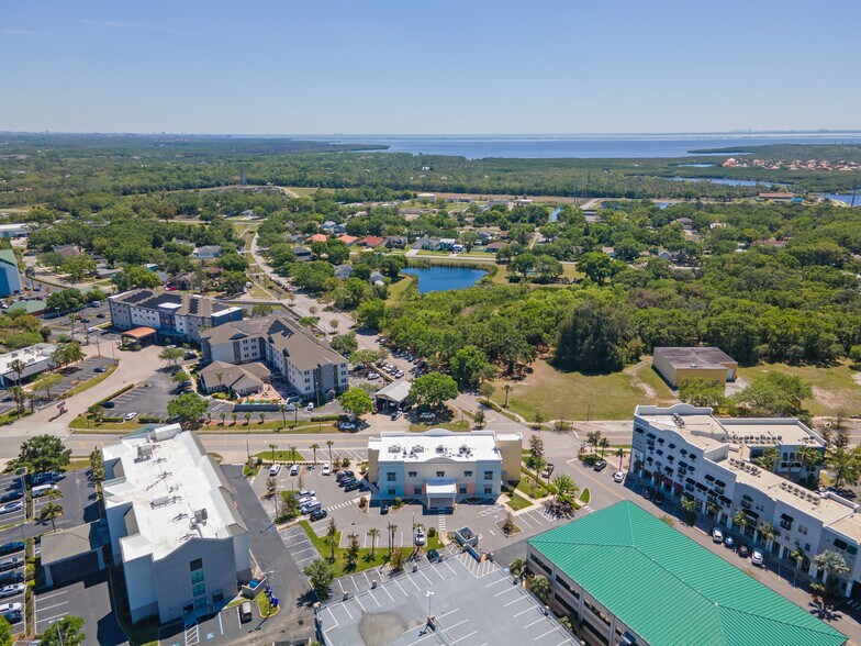 More Photos Of 309 State St E, Oldsmar Medical For Lease