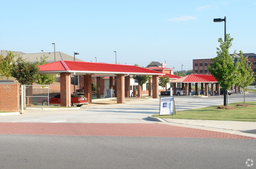 More Photos Of 12176 Highway 92, Woodstock Carwash For Sale