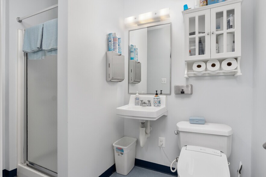 More Photos Of 100 Tuscanny Dr, Frederick Office For Sale