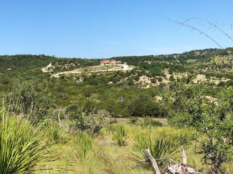 More Photos Of 217 Saddle Wood Trl, Comfort Land For Sale