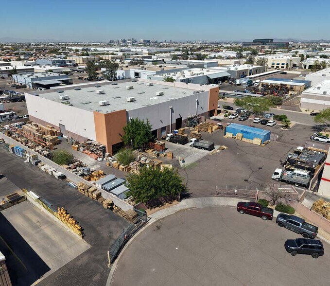 More Photos Of 3333 E Atlanta Ave, Phoenix Warehouse For Lease
