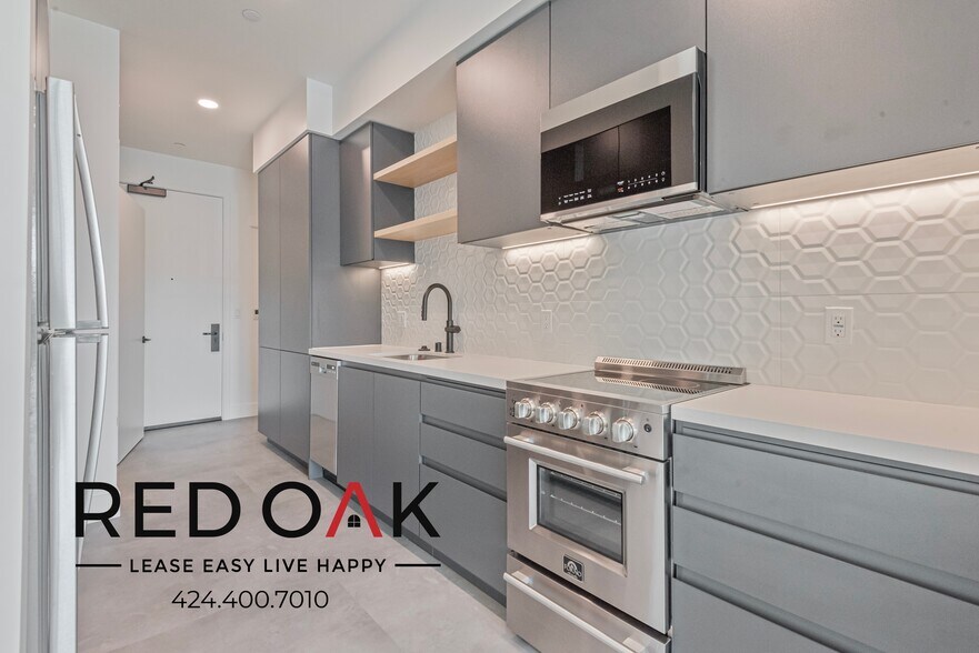 More Photos Of 3450 W 43rd St, Los Angeles Apartments For Lease