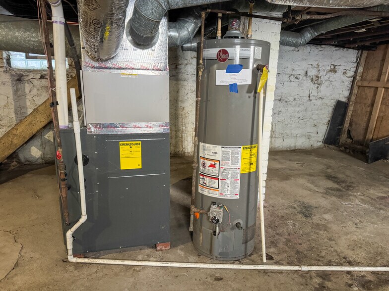 More Photos Of 1220-1222 Parsons Ave, Columbus Storefront Retail Residential For Sale