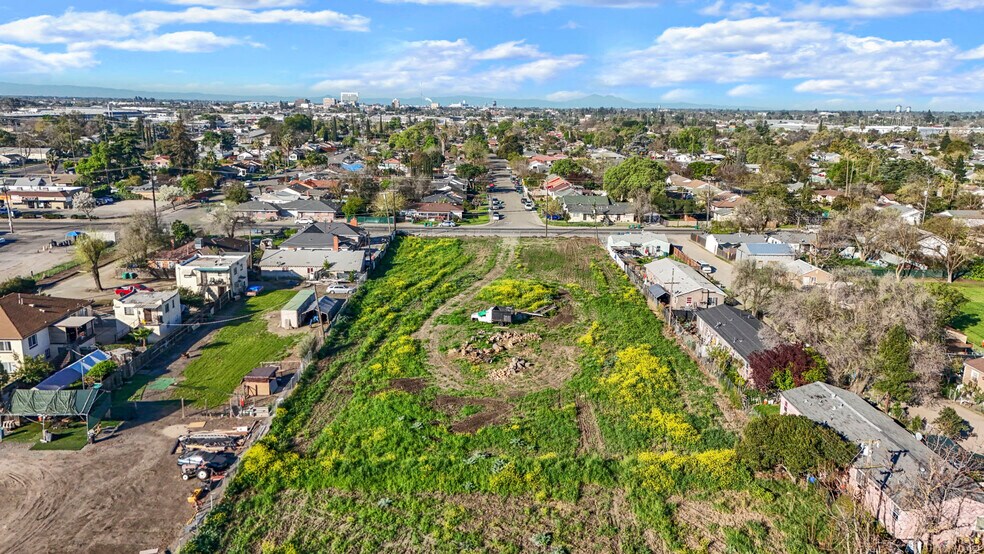 More Photos Of 716 N Filbert St, Stockton Land For Sale