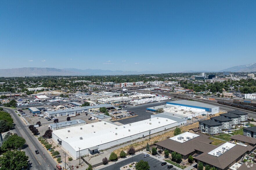 More Photos Of 225 E 900 S, Provo Manufacturing For Lease
