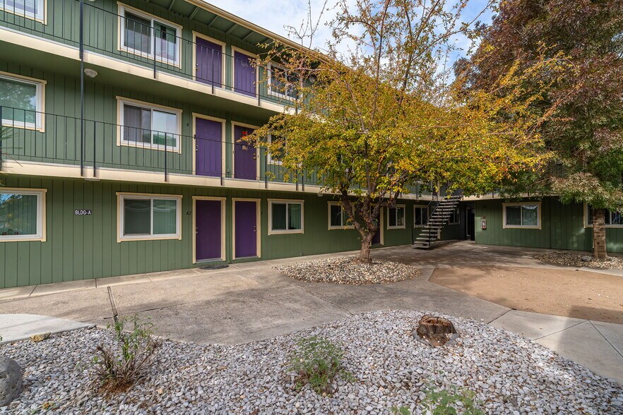 More Photos Of 1800 Prater Way, Sparks Apartments For Sale