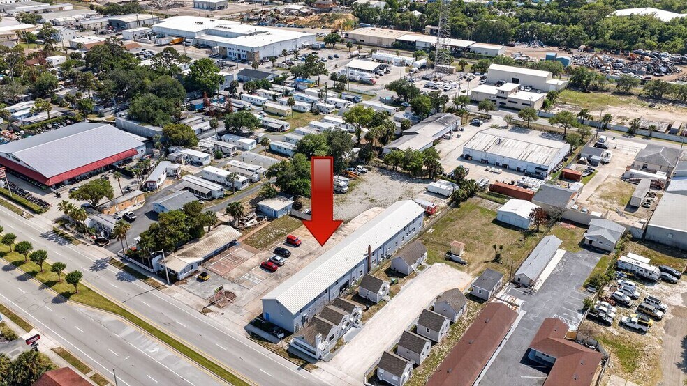 More Photos Of 468 Ridgewood Ave, Daytona Beach Light Distribution For Sale