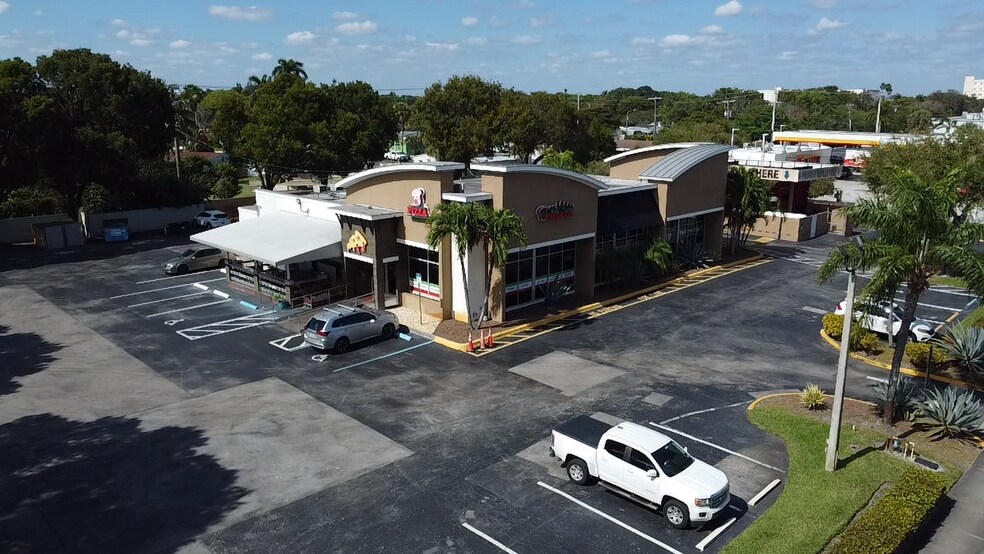 More Photos Of 2401-2403 N State Road 7, Margate Freestanding For Sale