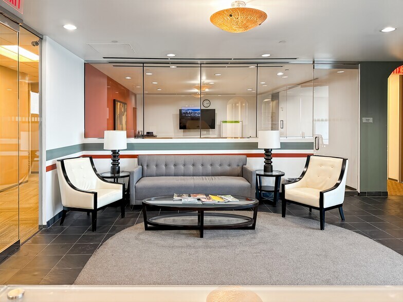 More Photos Of 2600 S Shore Blvd, League City Coworking Space