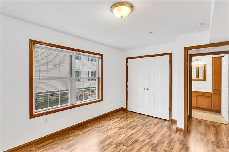 More Photos Of 456 2nd St, California Apartments For Sale