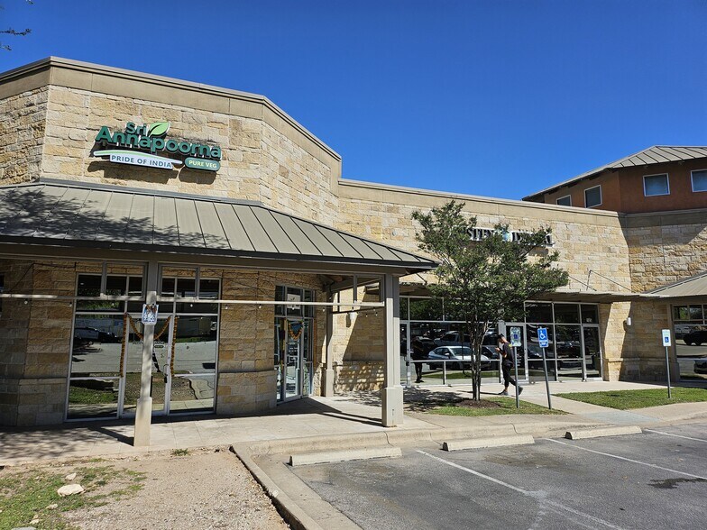 More Photos Of 7318 McNeil Dr, Austin Unknown For Lease