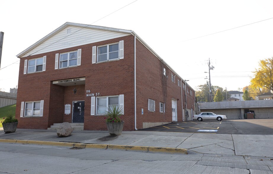 Primary Photo Of 116 Main St, Lemont Office For Sale