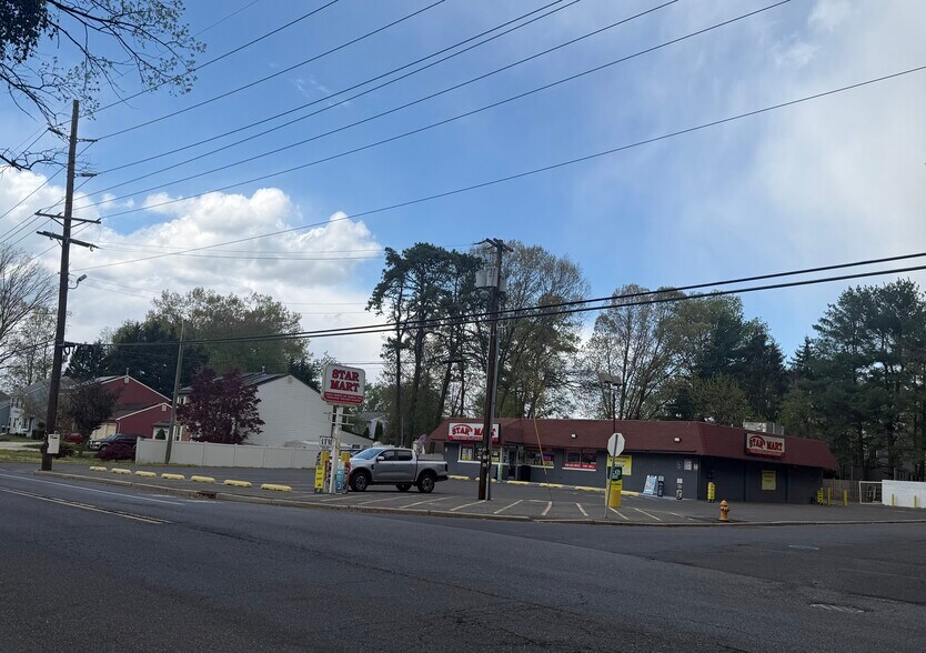 More Photos Of 272 Pitman Downer Rd, Sewell Convenience Store For Sale