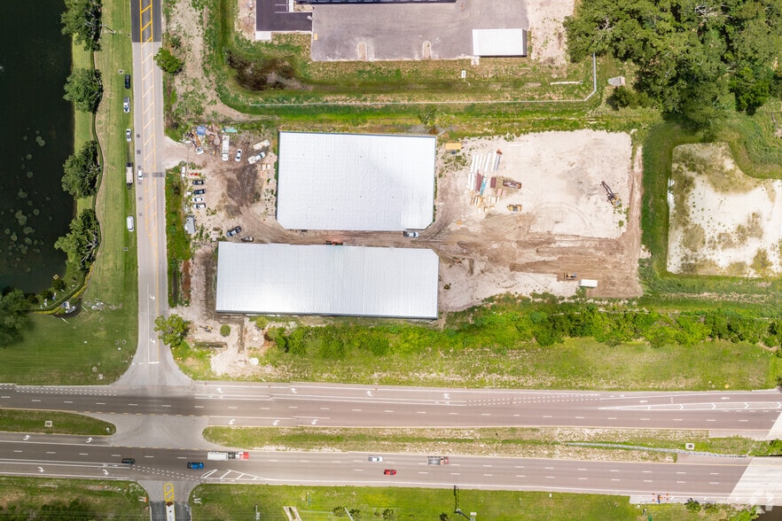 More Photos Of 2419 E 85th St, Palmetto Self Storage For Sale