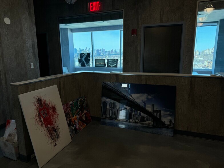 More Photos Of 23-25 31st St, Astoria Medical For Lease